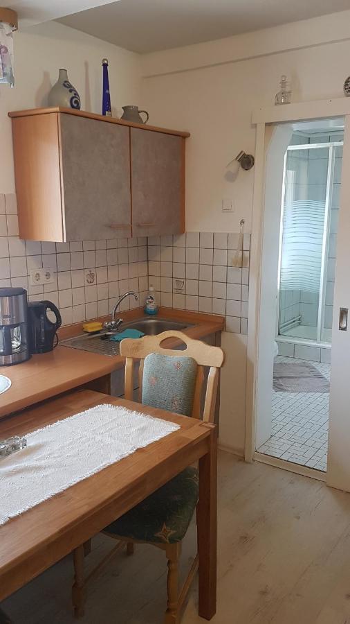 דירות לאנגלסהיים Haus Christa מראה חיצוני תמונה