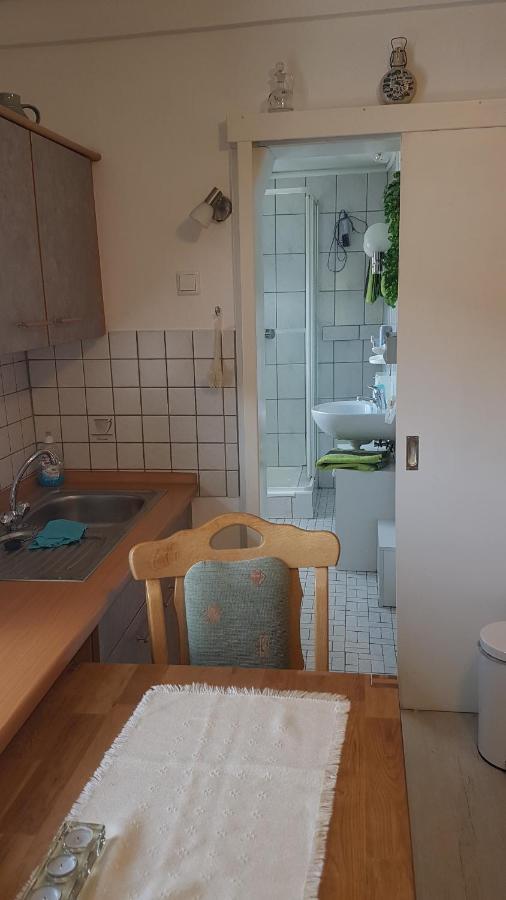 דירות לאנגלסהיים Haus Christa מראה חיצוני תמונה