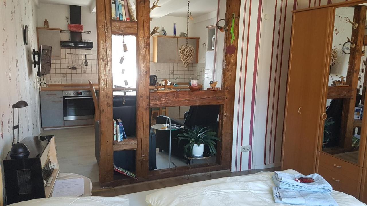 דירות לאנגלסהיים Haus Christa מראה חיצוני תמונה